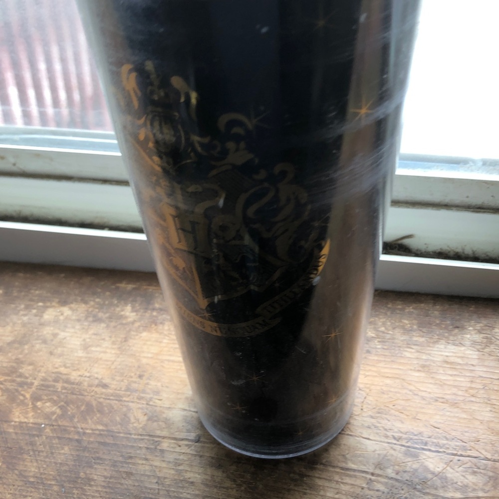 Black and Gold Crest Travel Tumbler